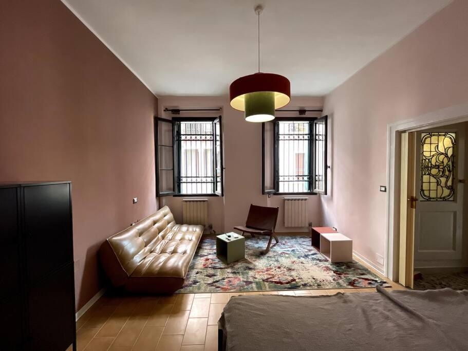 Venetian Pink Apartment In Dorsoduro Exterior foto